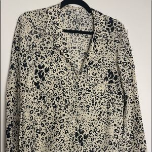 Zara trf collection Black and Cream Animal Print Button up Blouse Size M